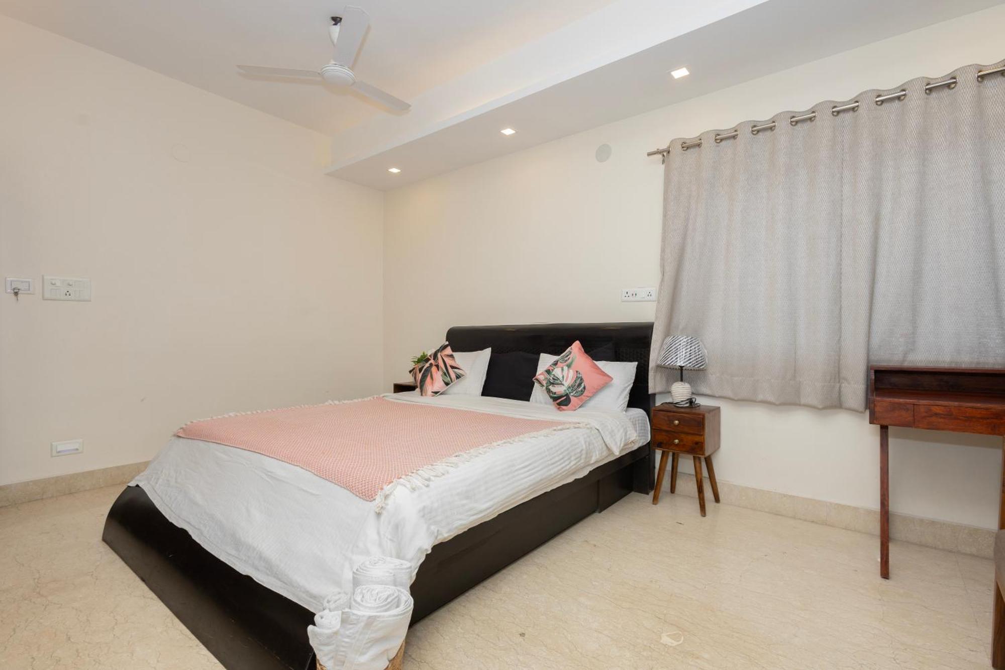 Lakeside Suites Calcuta Exterior foto