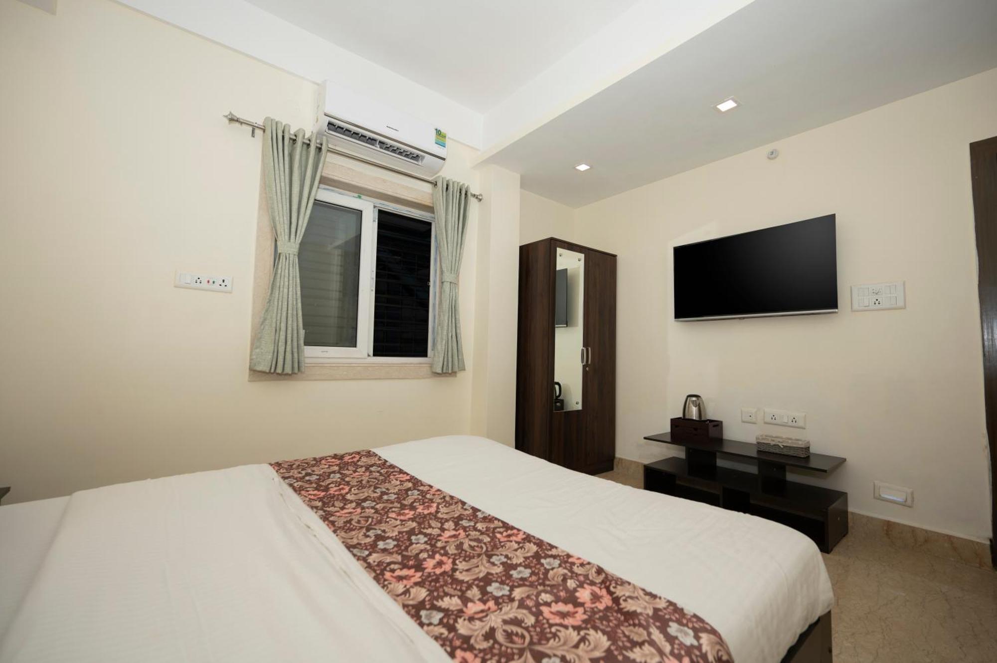 Lakeside Suites Calcuta Exterior foto